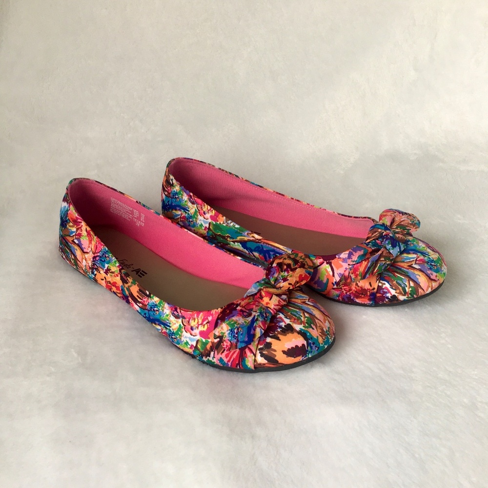 American Eagle Flats Colorful Bows Size 8